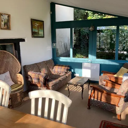 La maison Elisabeth Saint-Ybard Extérieur photo
